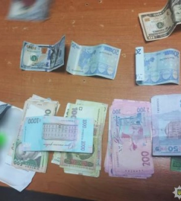 Назвався лікарем і ошукав пенсіонерку: миколаївські поліцейські затримали шахрая за схемою «родич у біді»