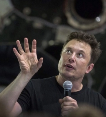 Маск продав акцій Tesla на ще близько $3,6 мільярда