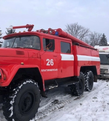 Рятувальники Кіровоградщини визволили із снігового полону 17 автомобілів (ФОТО)