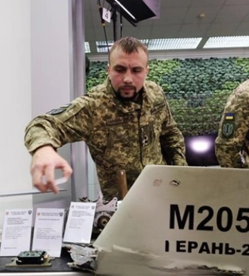 В Минобороны показали обломки сбитых российских БПЛА