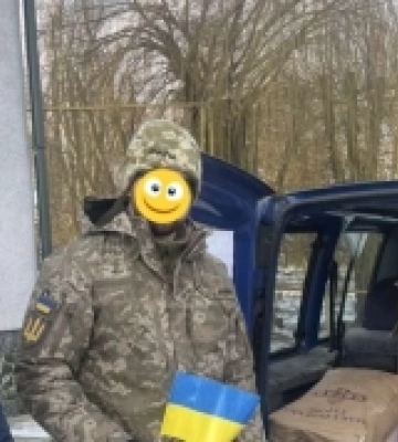 Волонтери з Рівненщини наліпили 150 літрів вареників для ЗСУ