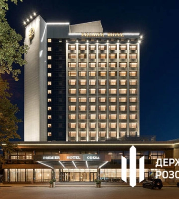 По решению Печерского районного суда города Киева наложены аресты на отели Premier, а также «Метрополис» и «Метроград»