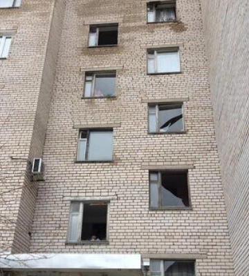 В течение дня враг не переставал обстреливать Никопольщину. Один человек погиб, трое получили ранения, - ОВА. ФОТОрепортаж