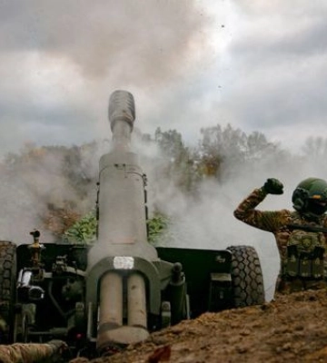 У Запорізькій області українські артилеристи вдарили по штабу і казармі окупантів
