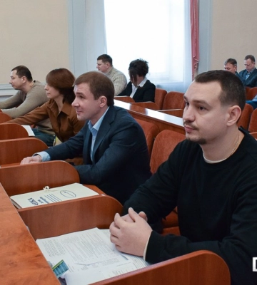 Сесія Кропивницької міської ради в обличчях (ФОТО)