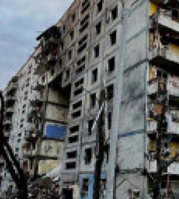 Поблизу окупованого Маріуполя лунали вибухи в будинках: деталі