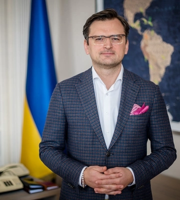 &quot;Агресивні амбіції зменшилися&quot;: Кулеба прокоментував проїзд путіна Кримським мостом
