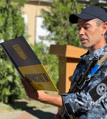 «Не міг залишатися осторонь, коли рідна країна опинилася у небезпеці», - прикордонник Олександр