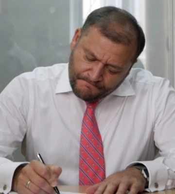 Добкин не служит в ВСУ, Нацгвардии, полиции и СБУ – депутат