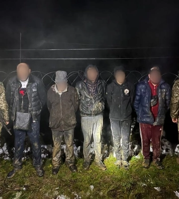 На Закарпатті затримали п&#039;ятьох порушників кордону