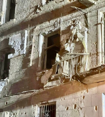Вибухи на Дніпропетровщині: влучання у житловий будинок