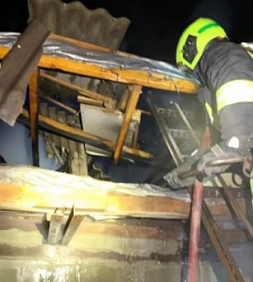 У Криворізькому районі палала господарська споруда
