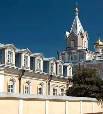 Дезінформація: На Рівненщині госпіталізували монахинь із російськими паспортами