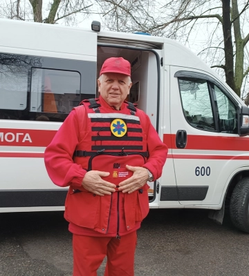 Медики Донеччини отримали бронежилети від Львівського оборонного кластеру