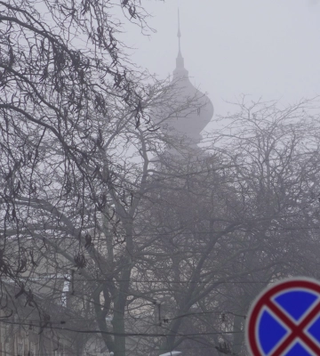 Одессу накрыл густой туман 