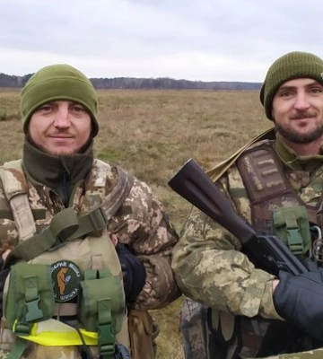 Пішли добровольцями 24 лютого: як два рідні брати з Волині стали артилеристами