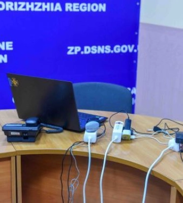 Запорізькі рятувальники приходять журналістам на допомогу
