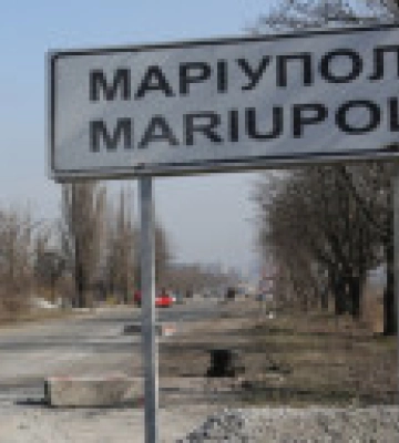 Возле Мариуполя застряла большая колонна российской техники - советник мэра
