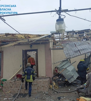 Росіяни обстріляли Херсон, є жертви