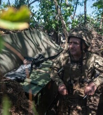 24 листопада від мінометного обстрілу російських окупантів на Бахмутському напрямку загинув капітан 93-ї ОМБр Валерій Глєбов. ФОТО