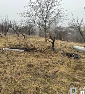 Полиция показала последствия вражеской атаки ракетами С-300 по Запорожью и району