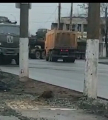 У Маріуполі шукають робітників рити окопи у Бердянську