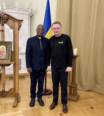 До Львова з офіційним візитом приїхав Архієпископ Кейптаунський Табо Макгоба