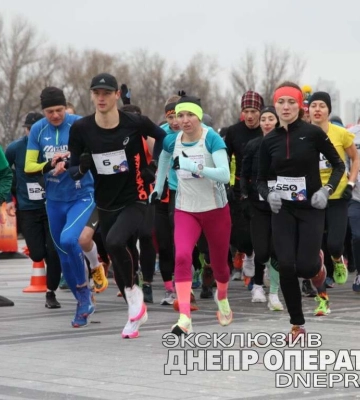 «Mykolaychiky Charity Run»: у Дніпрі пройшов благодійний забіг «миколайчиків»