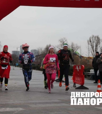 «Mykolaychiky Charity Run»: у Дніпрі пройшов благодійний забіг «миколайчиків»