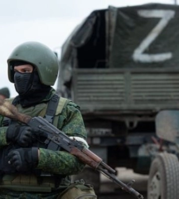На окупованих територіях в Запорізькій області російські військові проводять перевірки мирних жителів