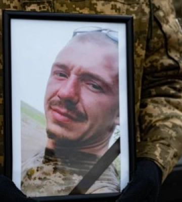 В Ужгороді попрощались із загиблим захисником України Михайлом Рущаком
