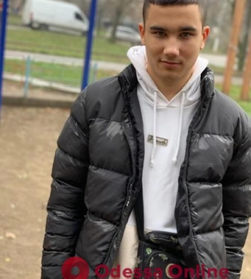 В Одессе разыскивают пропавшего подростка