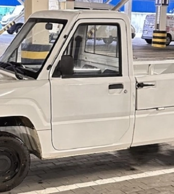 В Україні випустили компактний електричний пікап 