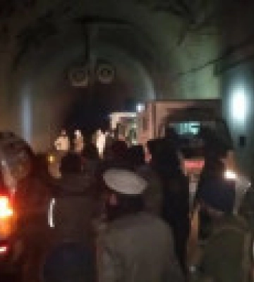 В результате взрыва в тоннеле бензовоза в Афганистане погибли по меньшей мере 19 человек