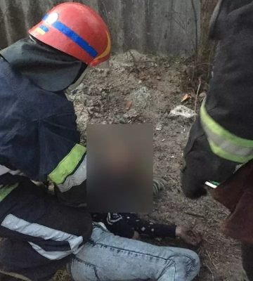 У Кам’янському районі у пожежі в будинку ледь не загинула жінка