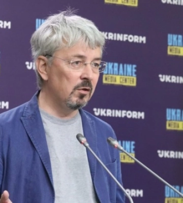 Ткаченко призвал ЮНЕСКО защитить ханский дворец в Бахчисарае