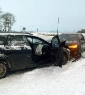 В автопригоді на Рівненщині постраждала сім&#039;я з дітьми