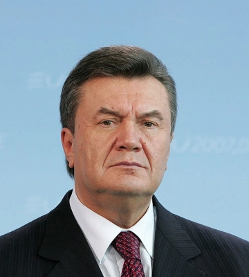 ДБР завершило розслідування відносно держзради Януковича та Азарова, які готували Харківські угоди