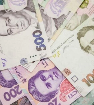 Працівники облради передали ЗСУ майже пів мільйона гривень