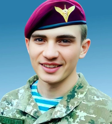 Львів попрощається з Героєм Юрієм Морозом