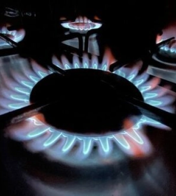 Reuters: Країни ЄС розглядають ліміт ціни на газ на рівні €180/МВт-год