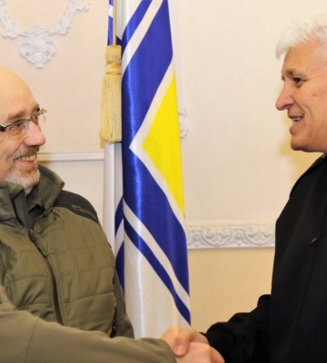 Голова Міноборони Болгарії приїхав із візитом в Україну