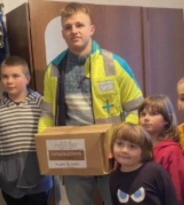 У Благодатному потребуючим сім’ям доставили продуктові набори