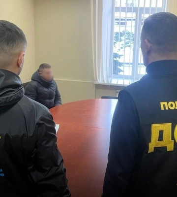 Двох адвокатів і юриста підозрюють у спробі підкупу полтавських суддів
