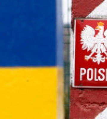 На &quot;Ягодине&quot; на границе с Польшей живая очередь из-за перебоев со светом