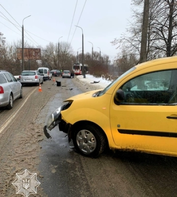 У Луцьку на Гнідавській аварія: на місці працювали патрульні 