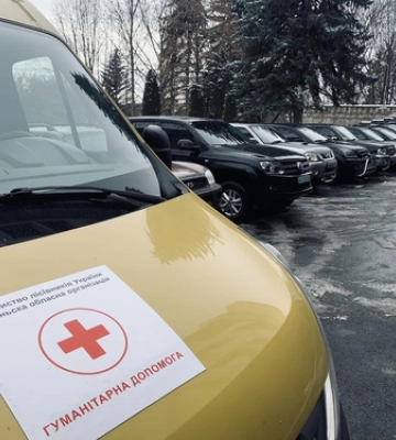 Волинські лісівники придбали для військових 11 позашляховиків 