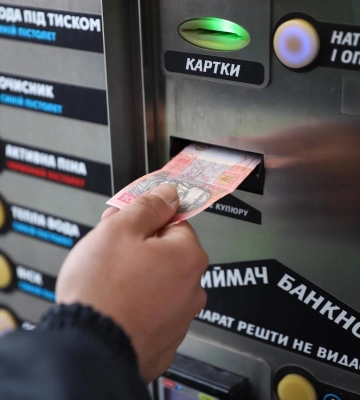У «Полтаві» на комплексі «АкваДрайв» можна помити авто на комфортній мийці та поїсти у кафе зі смачними бургерами та домашньою&amp;hellip;
