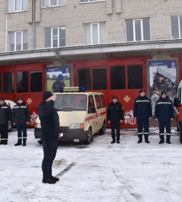 Волинські рятувальники вирушили розміновувати Донеччину й Харківщину