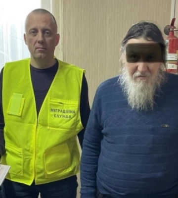 На Закарпатті видворять настоятеля монастиря УПЦ через російський паспорт